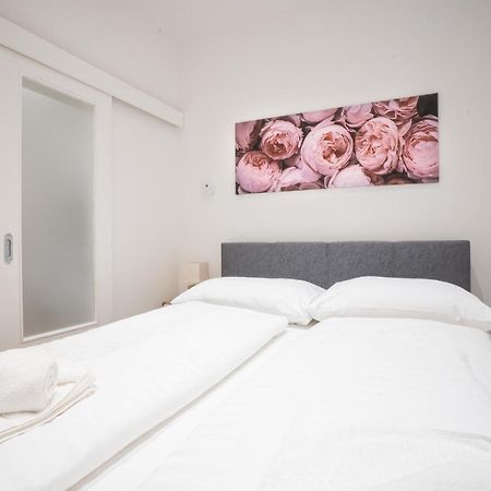 Comfortable, Balcony Apartment - Quick Access To Vienna'S Old Centre מראה חיצוני תמונה
